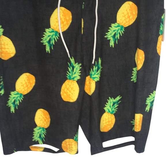 Old Navy Board Shorts Mens 36 Pineapple Print 10" Inseam UPF 40 Built-In Flex - Picture 2 of 16